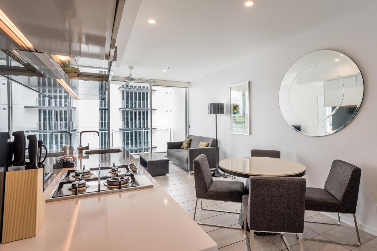 בריסביין Two Bedroom Apartment On Ann Street Fortitude Valley By Serain Residences מראה חיצוני תמונה