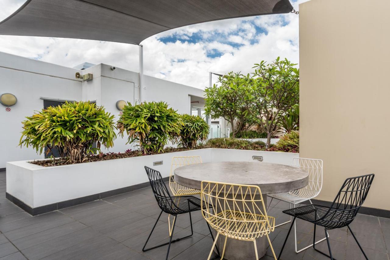 בריסביין Two Bedroom Apartment On Ann Street Fortitude Valley By Serain Residences מראה חיצוני תמונה